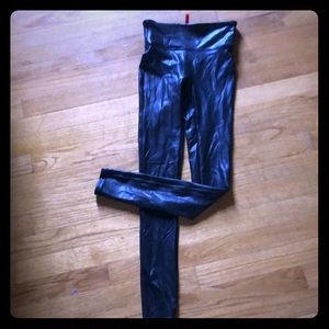 New leather legging Spanx like new condition